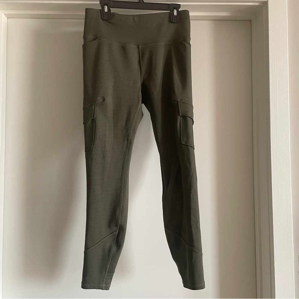All In Motion Olive Green Cargo Leggings With Pockets -small